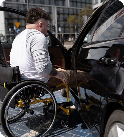 Read more about the article Why Choose a Shuttle Over a Taxi or Ride-Sharing App?